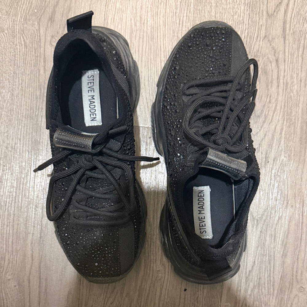 Steve Madden Black Crystal-Embellished Chunky Lace-Up Sneakers